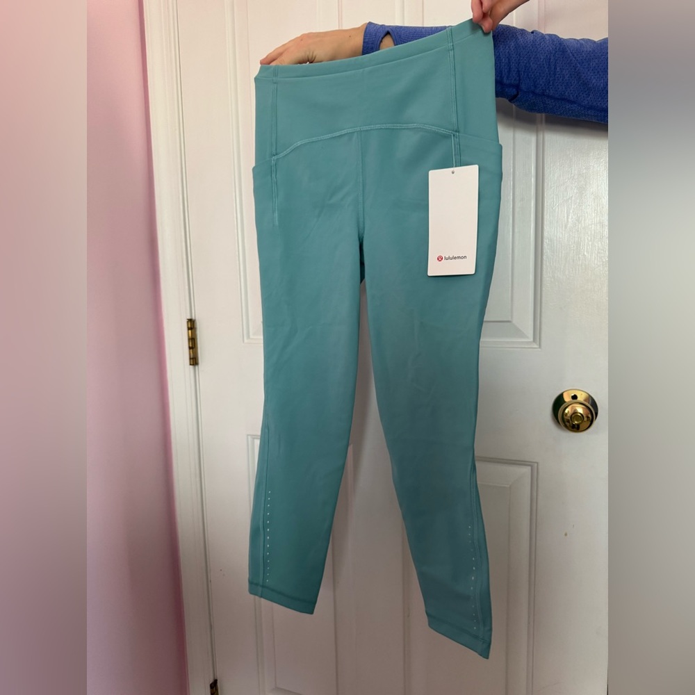 Lululemon Swift Speed HR Crop 23” Leggings